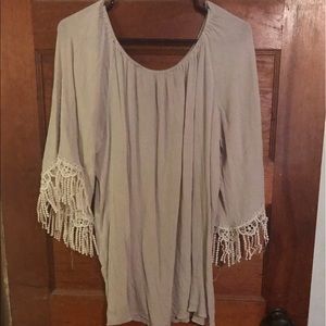 Fringe sleeved shirt